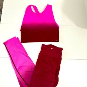 Worn once! Ombré VS PINK SPORT matching gym, set in pink and red.